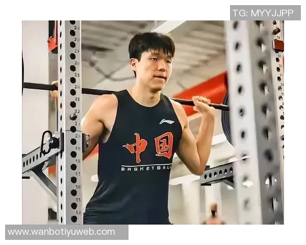 杨瀚森防守位置感显著提升媒体人称赞其持续进步表现 杨瀚森防守位置感显著提升媒体人称赞其持续进步表现