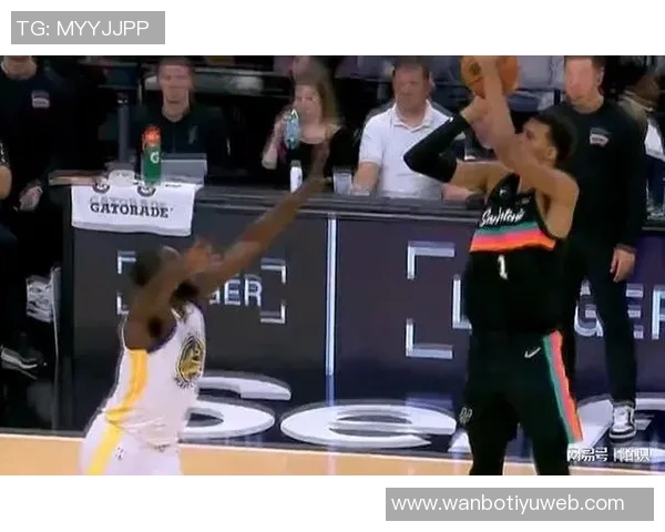 文班在前两场比赛中狂砍69分26板12帽展现全能实力有望同时夺得MVPDPOY和MIP